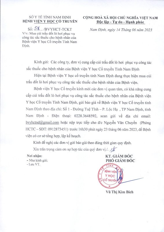 Mua củi trấu đốt lò hơi phục vụ công tác sắc thuốc cho bệnh nhân của bệnh viện YHCT tỉnh Nam Định